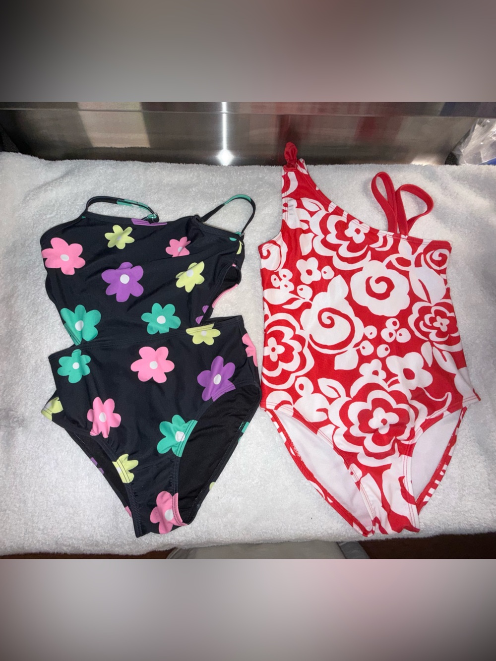 Girls Swimsuit Lot of 2 Size 10. 1-Gymboree Red and 1- Old Navy Black Floral